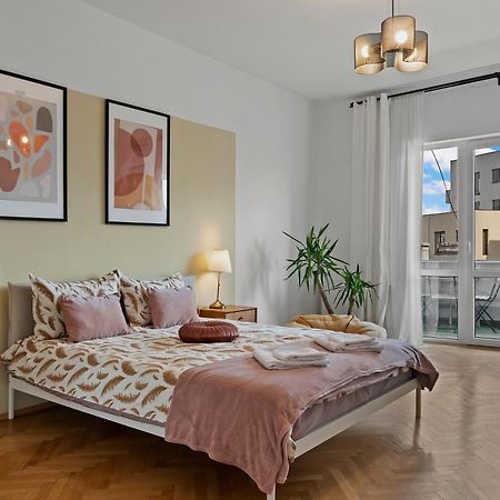 Ultracentral Dreamland Apartment 3 Bdrm Bucarest Extérieur photo